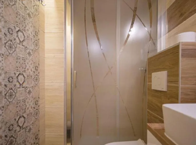 Na Gubałówce&apartamenty - Premium Chalets&luxury Gubałówka Apartamento *